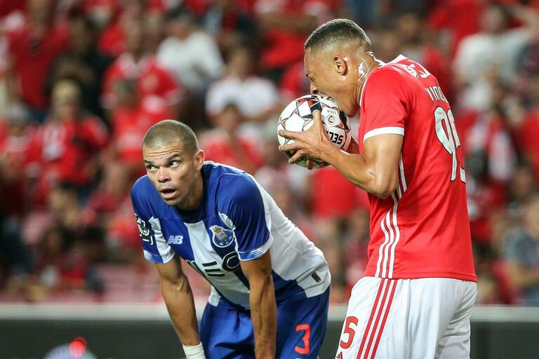 Carlos Vinícius, Benfica, Liga NOS, Champions League, brasileño, Santa Clara, Marítimo, Leipzig, Copa de Portugal