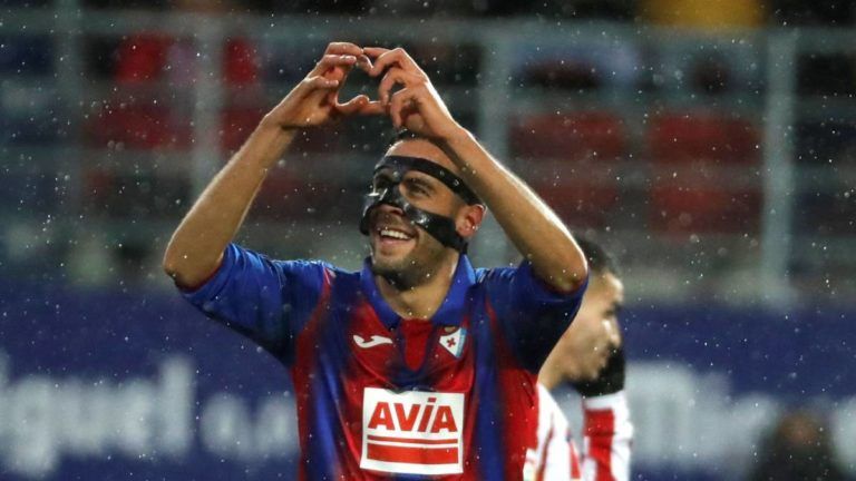 Esteban Burgos fue el ‘enmascarado’ del gol en Eibar