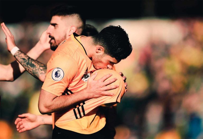 ¿Cómo le va a Raúl Jiménez en su regreso a los Wolves?