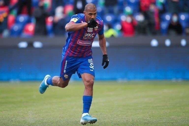 Rondón golea en Rusia y pide paso en Europa