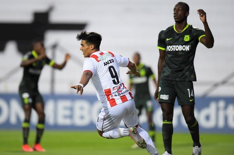 Un grande de Europa, cerca de fichar a Arezo y cederlo a Peñarol