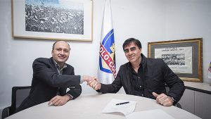 Gustavo Quinteros - Colo Colo oficial
