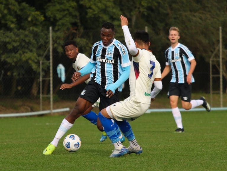 Los colombianos que llevará Gremio a la Copinha 2022