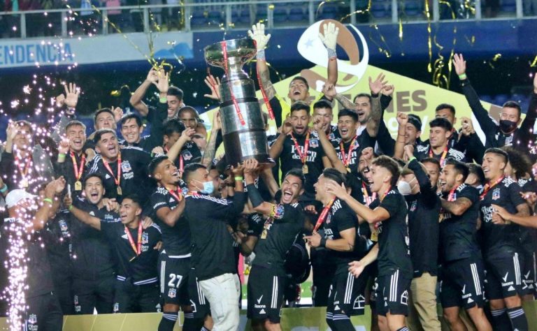 Colo Colo es el supercampeón de Chile