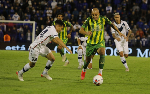 Volvió el ‘Tanque’ Silva tras 697 días sin jugar