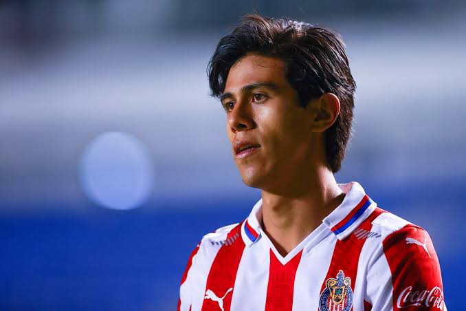 Chivas: Los 2 jugadores que podrían suplir a José Juan Macías