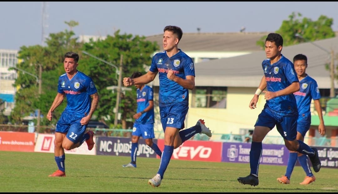 Sakonnakhon Football Club, Nicolás Torres, Matías Panigazzi, Lautaro Gayoso, Thai League 3