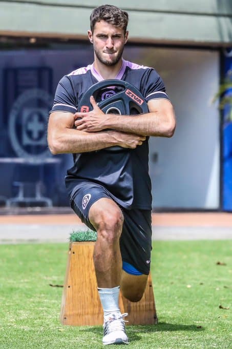 Cruz Azul: ¿Cuánto dinero pagó Feyenoord por Santiago Giménez?