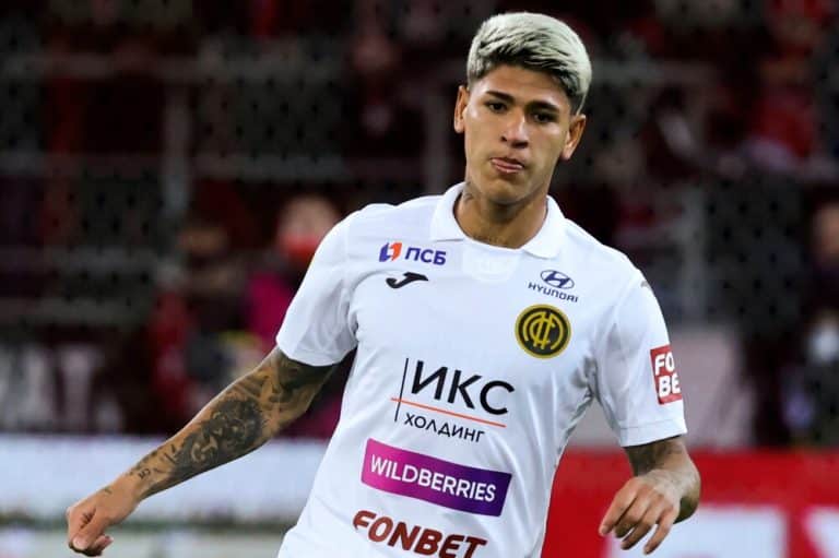 Jorge Carrascal encuentra su nivel en Rusia