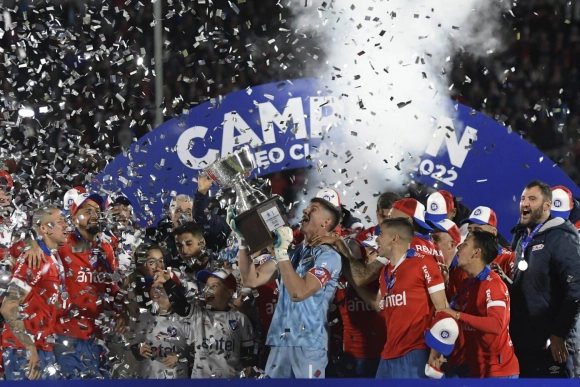 Cerrito 1-2 Nacional: el tricolor es campeón del Clausura