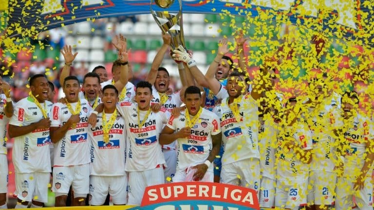 ¿Quién se llevará el primer título del año en Colombia?