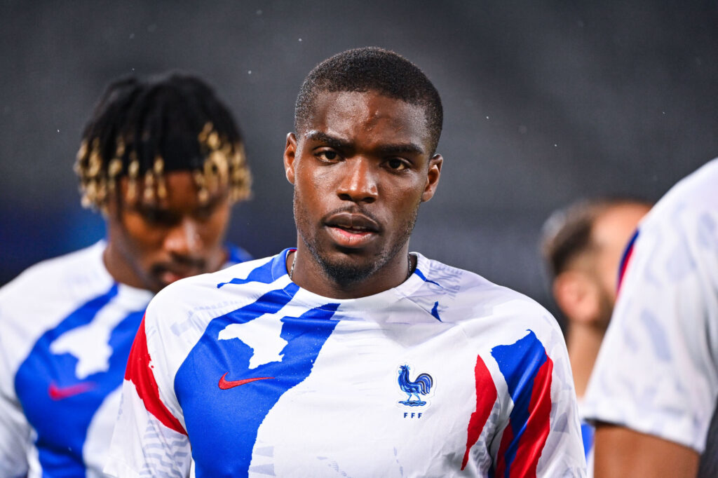 Varios campeones de Europa: los 10 mejores fichajes de las segundas divisiones europeas, Segunda División, Campeón del Mundo