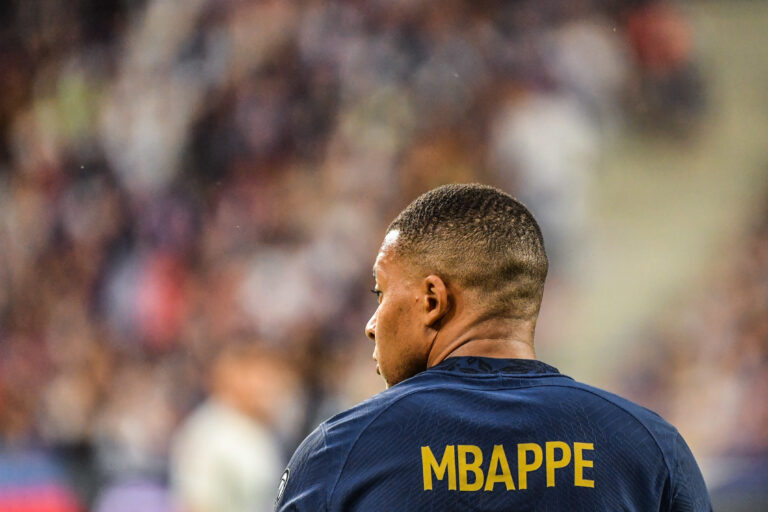 Mbappé, ¿renovación?: su fichaje por el Real Madrid, casi imposible; el PSG negocia con su estrella