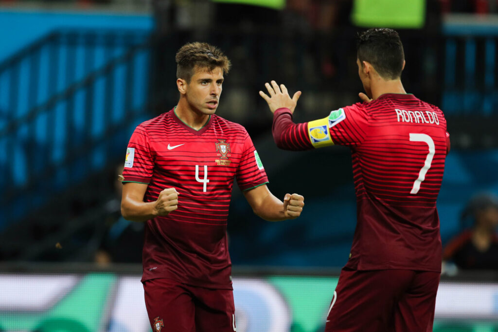 Varios campeones de Europa: los 10 mejores fichajes de las segundas divisiones europeas, Segunda División, Campeón del Mundo