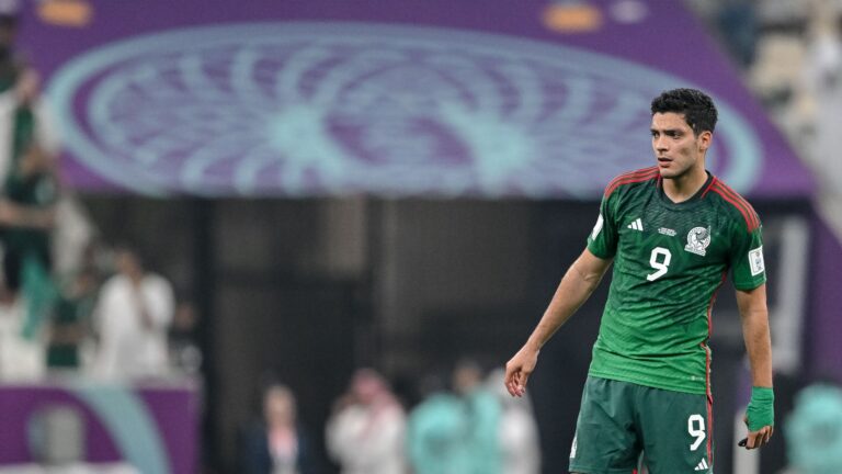 ¿Por qué no juega Raúl Jiménez con la Selección mexicana vs Australia?