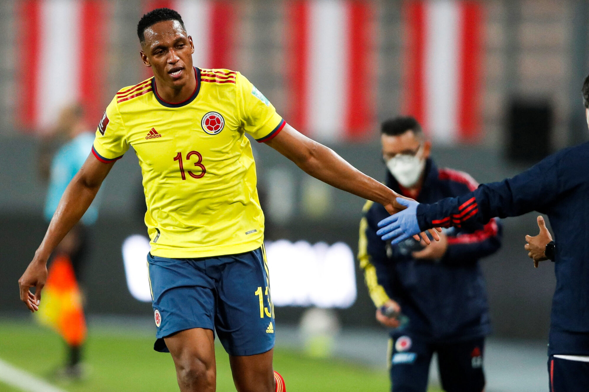 Yerry Mina: ¿Qué lesión tiene y cuánto tiempo estará de baja con la Fiorentina?