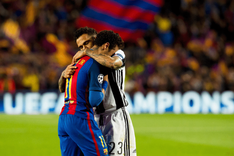 ¡URGENTE! La familia de Neymar pagó cifra absurda para reducir la condena de Dani Alves