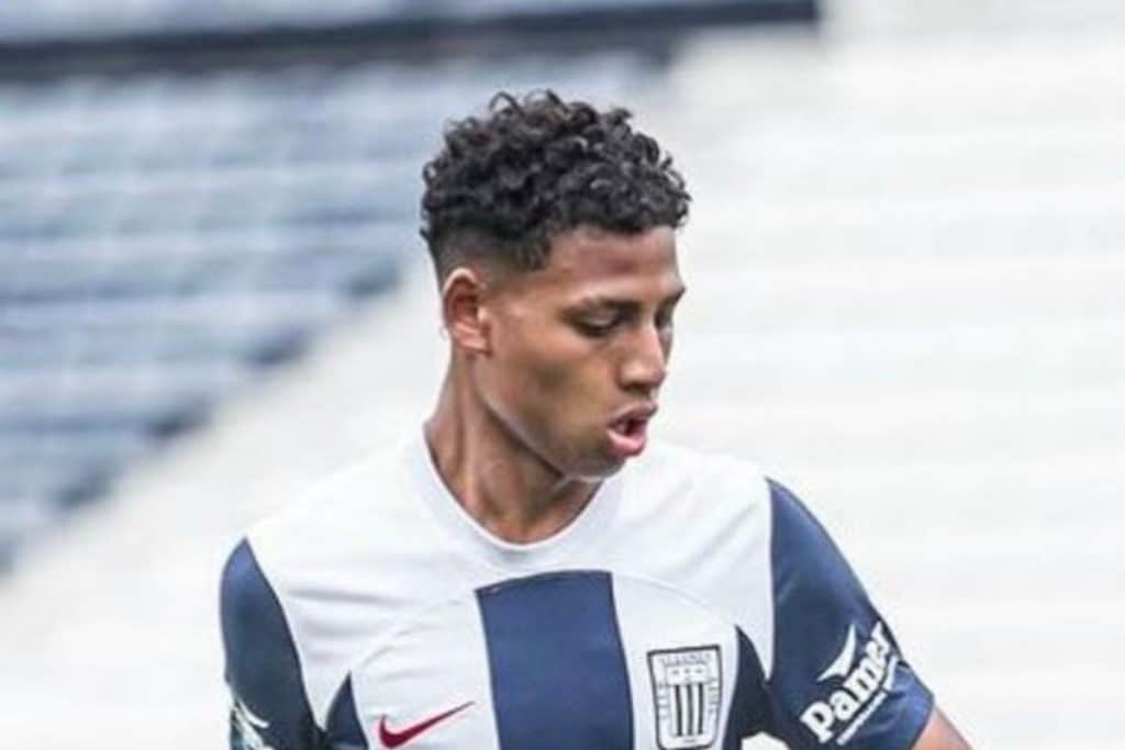 Adriano Neciosup, la joya del futbol peruano | Cortesía: Alianza Lima