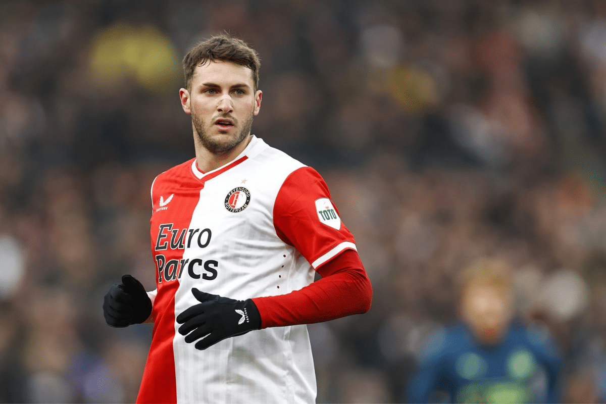 Santiago Giménez sigue DOMINANDO la Eredivisie: la lista que lo ubica